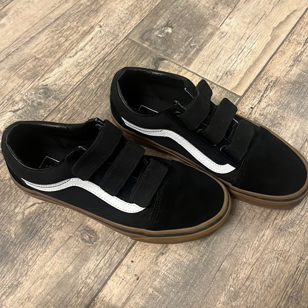 Vans 8.5 Velcro sneakers